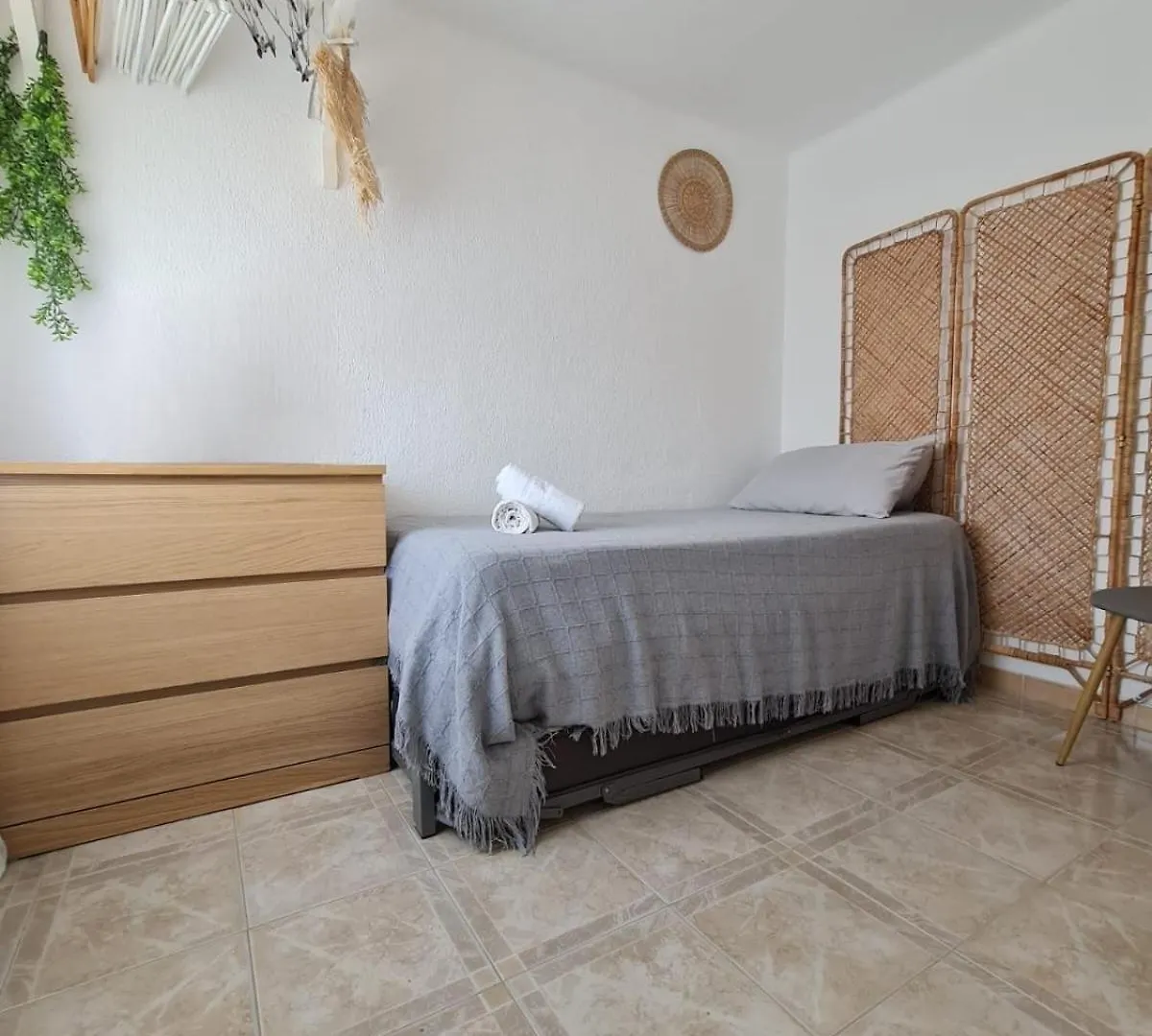 Casa Baelo - 3 Bedroom Apartment - New Bathroom - Central Tarifa Near Old Town & Beaches